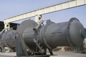 Optimizing temperature profile in plug flow reactors with MATLAB